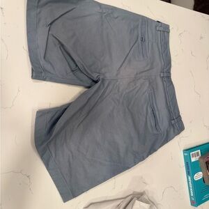 Lululemon Commission Classic-Fit Short 9" *Oxford. Size 32